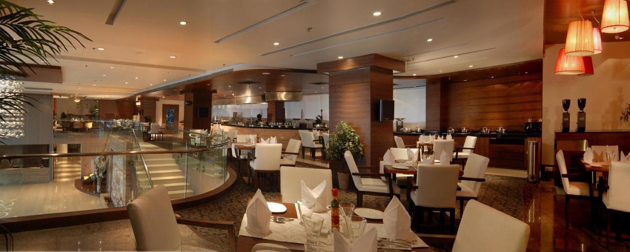 Fortune Select Exotica, Navi Mumbai - Member Itc Hotels' Group Restaurante foto