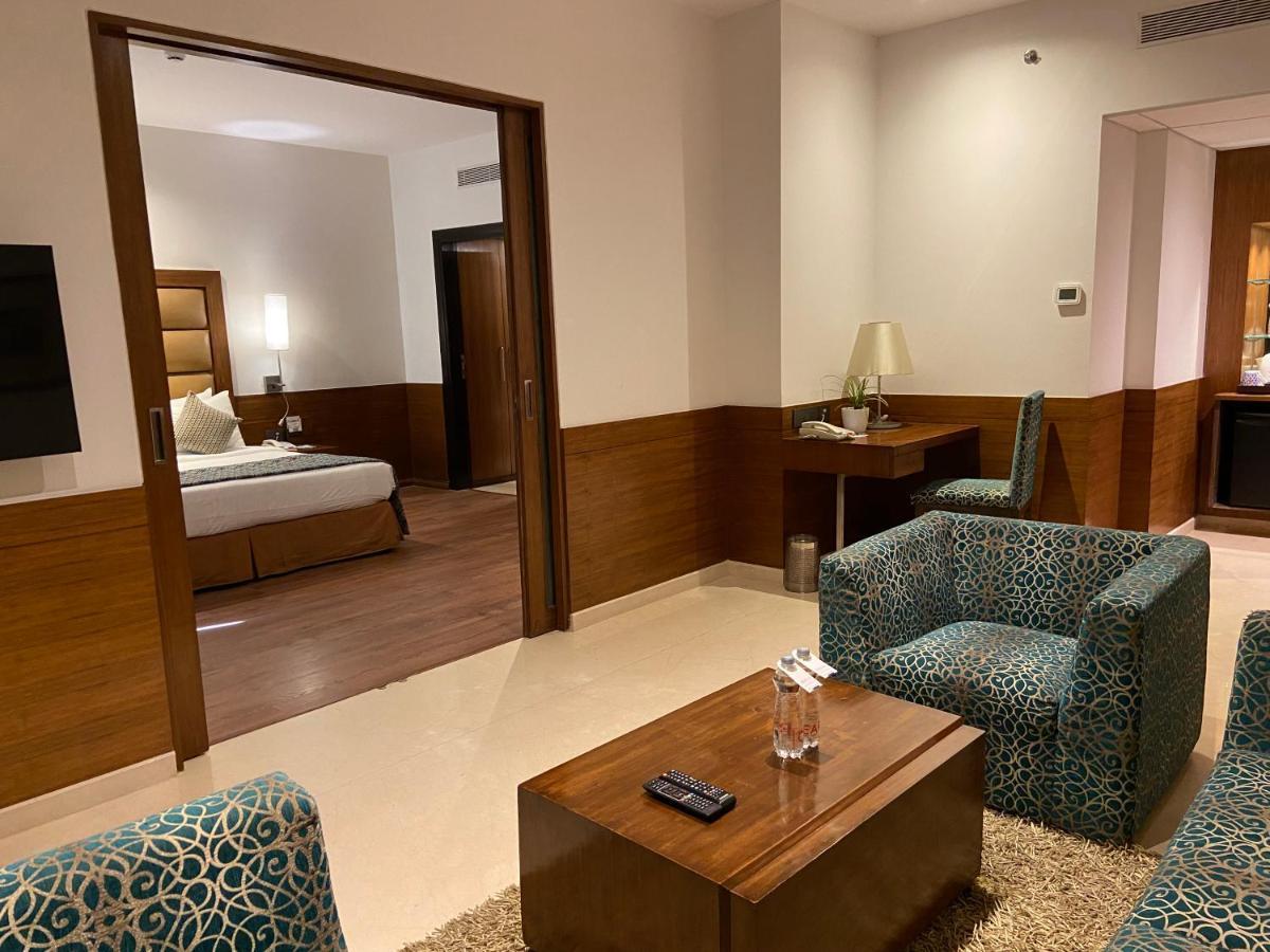 Fortune Select Exotica, Navi Mumbai - Member Itc Hotels' Group Exterior foto