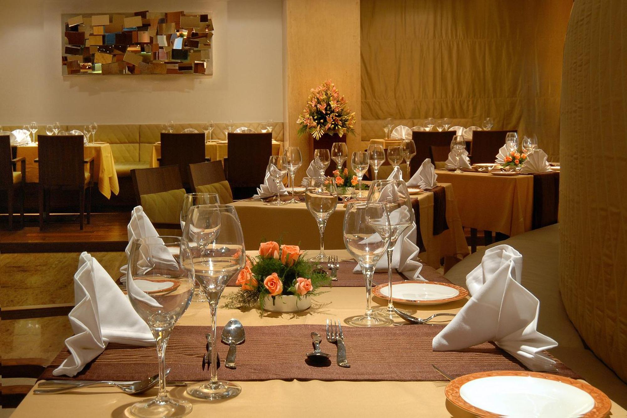 Fortune Select Exotica, Navi Mumbai - Member Itc Hotels' Group Exterior foto