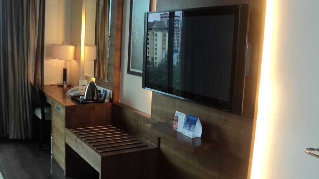 Fortune Select Exotica, Navi Mumbai - Member Itc Hotels' Group Exterior foto